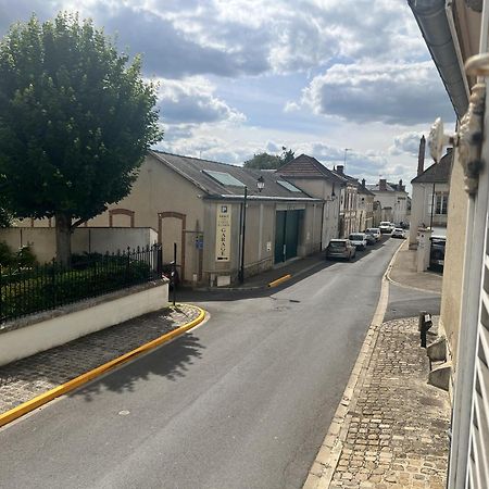 Hotel Castel Jeanson Ay-Champagne Exterior photo